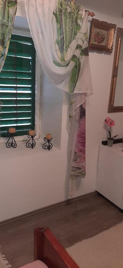 Rafin Dvor Apartment